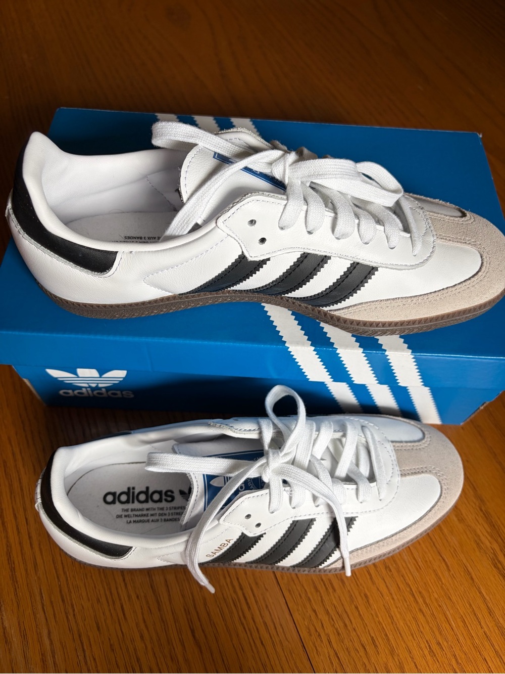 New in Box Adidas Sambas Originals Size 8.5 Women’s